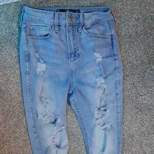 Hollister Women's Light Blue Distressed Skinny Jeans